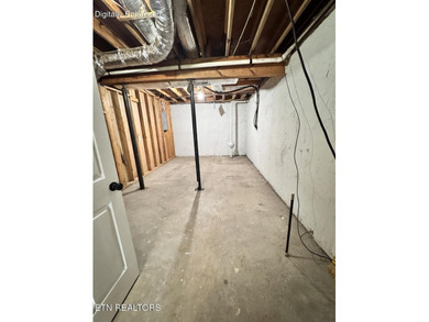 Luxury Lakefront Living on Tellico Lake in Rarity Bay with an on Rarity Bay Country Club - Loudon in Tennessee - for sale on GolfHomes.com, golf home, golf lot