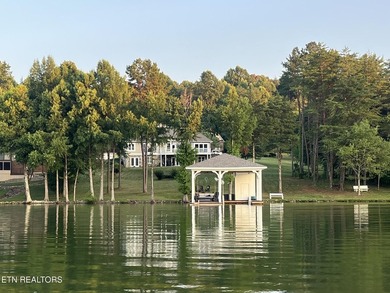 Luxury Lakefront Living on Tellico Lake in Rarity Bay with an on Rarity Bay Country Club - Loudon in Tennessee - for sale on GolfHomes.com, golf home, golf lot