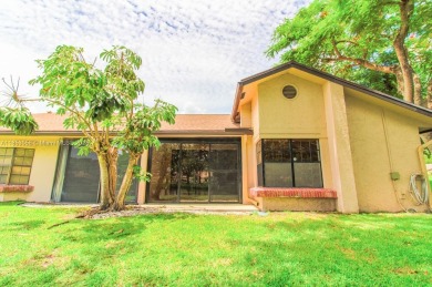 Beautiful 3-bedroom, 2-bath villa located in the exclusive 55+ on Boca Delray Golf and Country Club in Florida - for sale on GolfHomes.com, golf home, golf lot