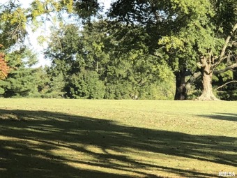 This beautiful, shaded lot sets on Country Club Road with the on Green Hills Golf Club in Illinois - for sale on GolfHomes.com, golf home, golf lot