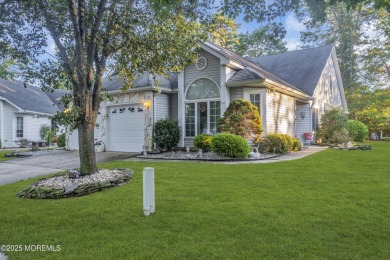 Welcome home! Do not miss your chance to own this classic on Greenbriar Woodlands in New Jersey - for sale on GolfHomes.com, golf home, golf lot