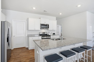 FREE GOLF CART with the purchase of this beautiful home that's on Cypress Point Par 3 in South Carolina - for sale on GolfHomes.com, golf home, golf lot