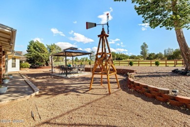 ON THE FAIRWAY ... this gorgeous 3 bedroom, 3 bath home offers 2 on Snowflake Municipal Golf Course in Arizona - for sale on GolfHomes.com, golf home, golf lot