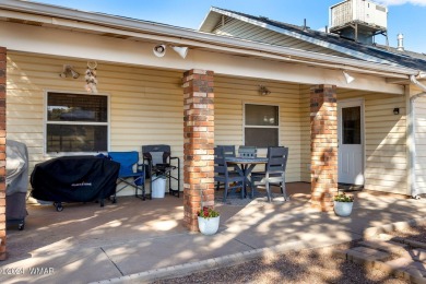 ON THE FAIRWAY ... this gorgeous 3 bedroom, 3 bath home offers 2 on Snowflake Municipal Golf Course in Arizona - for sale on GolfHomes.com, golf home, golf lot