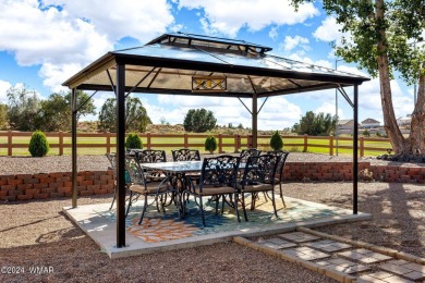 ON THE FAIRWAY ... this gorgeous 3 bedroom, 3 bath home offers 2 on Snowflake Municipal Golf Course in Arizona - for sale on GolfHomes.com, golf home, golf lot