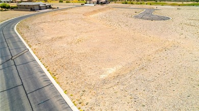 Welcome to 2098 E Calle La Reina, the perfect parcel to build on Los Lagos Golf Club in Arizona - for sale on GolfHomes.com, golf home, golf lot