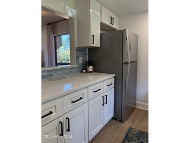 Lakeview Condo Living at its finest. This 2 bedroom, 2 bath end on Pinehurst Resort and Country Club in North Carolina - for sale on GolfHomes.com, golf home, golf lot