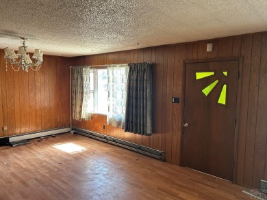 Take look at this all brick beauty!! What a great family sized on Walsenburg Golf Club in Colorado - for sale on GolfHomes.com, golf home, golf lot