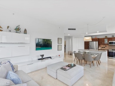 Wonderful 3/3 apartment in the heart of Aventura. Can be sold on Turnberry Isle Resort and Club in Florida - for sale on GolfHomes.com, golf home, golf lot