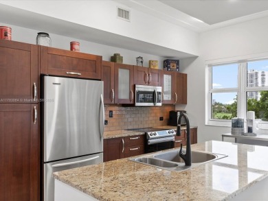 Wonderful 3/3 apartment in the heart of Aventura. Can be sold on Turnberry Isle Resort and Club in Florida - for sale on GolfHomes.com, golf home, golf lot