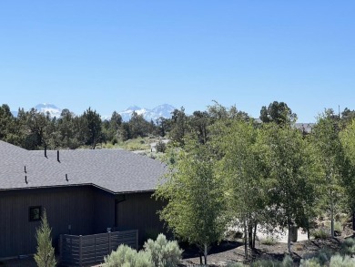 Seller Motivated, make offer & close by Dec 31. This Four Peaks on The Club At Pronghorn Golf Course in Oregon - for sale on GolfHomes.com, golf home, golf lot