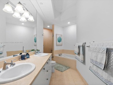 Wonderful 3/3 apartment in the heart of Aventura. Can be sold on Turnberry Isle Resort and Club in Florida - for sale on GolfHomes.com, golf home, golf lot