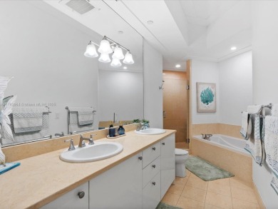 Wonderful 3/3 apartment in the heart of Aventura. Can be sold on Turnberry Isle Resort and Club in Florida - for sale on GolfHomes.com, golf home, golf lot