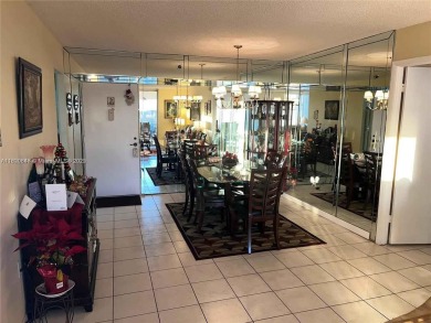 Attention! Price reduced! Sellers are relocating and are very on Pembroke Lakes Golf Club in Florida - for sale on GolfHomes.com, golf home, golf lot