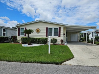 This home is on leased land, buyers do not own the land. This on Big Cypress Golf and Country Club in Florida - for sale on GolfHomes.com, golf home, golf lot