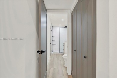 Stunning fully renovated 3-bed, 2-bath townhouse in The on Jim McLean Signature Course in Florida - for sale on GolfHomes.com, golf home, golf lot