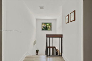 Stunning fully renovated 3-bed, 2-bath townhouse in The on Jim McLean Signature Course in Florida - for sale on GolfHomes.com, golf home, golf lot