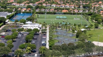 Stunning fully renovated 3-bed, 2-bath townhouse in The on Jim McLean Signature Course in Florida - for sale on GolfHomes.com, golf home, golf lot