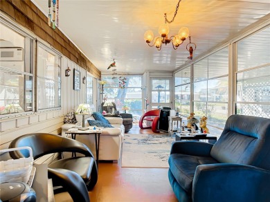 CHARMING, UNIQUE, MOBILE HOME IN FABULOUS HOLIDAY PARK, A on Sabal Trace Golf and Country Club in Florida - for sale on GolfHomes.com, golf home, golf lot