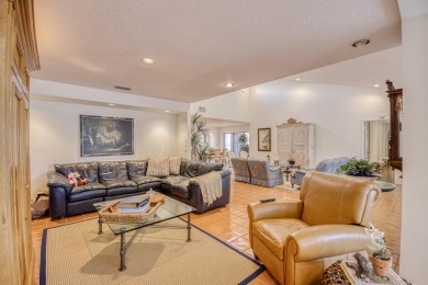 2020 NEW A/C and 2024 NEW ROOF! Beautifully appointed home in on  in Florida - for sale on GolfHomes.com, golf home, golf lot