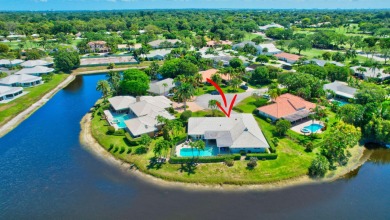 Welcome to this stunning 4-bedroom, 3.5-bathroom, 2-car plus on Delray Dunes Golf and Country Club in Florida - for sale on GolfHomes.com, golf home, golf lot