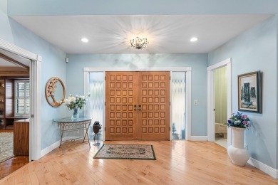 RARE FIND ON EASTPOINTE PINES! Spacious 3,000 sq. ft. home on on Eastpointe Country Club in Florida - for sale on GolfHomes.com, golf home, golf lot