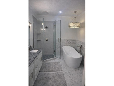 Welcome Home!! Enjoy refined golf course living in this on Woodside Plantation Country Club in South Carolina - for sale on GolfHomes.com, golf home, golf lot