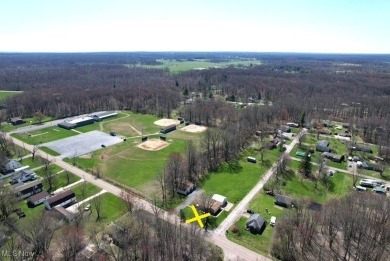 3/1 Ranch with 5 car garage, perfectly situated on a generously on Lakeside Golf Course in Ohio - for sale on GolfHomes.com, golf home, golf lot