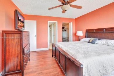 BEAUTIFUL 2/2 CONDO   - ENCLOSED AND SCREENED BALCONY WITH VIEW on Inverrary Country Club in Florida - for sale on GolfHomes.com, golf home, golf lot