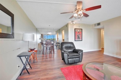 BEAUTIFUL 2/2 CONDO   - ENCLOSED AND SCREENED BALCONY WITH VIEW on Inverrary Country Club in Florida - for sale on GolfHomes.com, golf home, golf lot