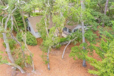 Completely renovated 2024/2025! Brand new kitchen, bathrooms on Port Royal Golf and Racquet Club in South Carolina - for sale on GolfHomes.com, golf home, golf lot