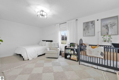 This two bed, two bath condo is the turn-key, low maintenance on Mistwood Golf Course in Michigan - for sale on GolfHomes.com, golf home, golf lot