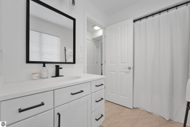 This two bed, two bath condo is the turn-key, low maintenance on Mistwood Golf Course in Michigan - for sale on GolfHomes.com, golf home, golf lot