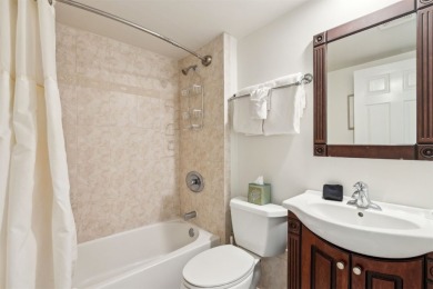 Don't miss this rare opportunity to own a fully furnished on Amelia Island Plantation - Oakmarsh in Florida - for sale on GolfHomes.com, golf home, golf lot