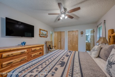 Move-in Ready cabin with Jacuzzi! This charming 2- bedroom, 2 on Cree Meadows Country Club in New Mexico - for sale on GolfHomes.com, golf home, golf lot