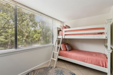 Don't miss this rare opportunity to own a fully furnished on Amelia Island Plantation - Oakmarsh in Florida - for sale on GolfHomes.com, golf home, golf lot