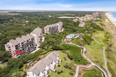 Don't miss this rare opportunity to own a fully furnished on Amelia Island Plantation - Oakmarsh in Florida - for sale on GolfHomes.com, golf home, golf lot