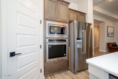 Welcome to this stunning 4 BR 3BA home offering 2,179 sq ft of on Emerald Springs Golf Course in Texas - for sale on GolfHomes.com, golf home, golf lot