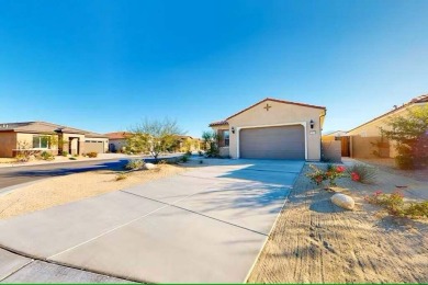 Open House Sunday 11:00-1:00
This gorgeous two-bedroom on Mission Hills Golf Club in California - for sale on GolfHomes.com, golf home, golf lot
