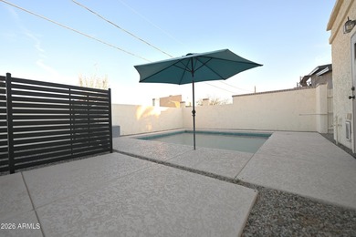 NO HOA! Charming and well-maintained 3 bed, 2 bath home on Gold Canyon Golf Resort  in Arizona - for sale on GolfHomes.com, golf home, golf lot