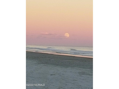 Large, wooded lot on Oyster Bay #11 Hole in Sea Trail Plantation on Sea Trail Golf Resort in North Carolina - for sale on GolfHomes.com, golf home, golf lot