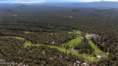 Escape to this adorable, remodeled 3 bedroom 2 bath cabin on Pinetop Lakes Country Club in Arizona - for sale on GolfHomes.com, golf home, golf lot