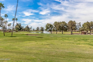 Welcome to your ideal retreat in the coveted Sun Lakes active on Sun Lakes Country Club in Arizona - for sale on GolfHomes.com, golf home, golf lot