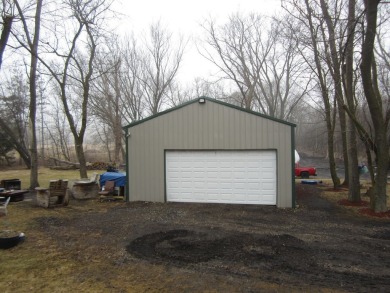 You'll love the size of this property- FIVE ACRES! Cute home on Boone Creek Golf Course in Illinois - for sale on GolfHomes.com, golf home, golf lot