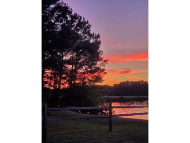 Settle in to this beautiful golf course home in the exclusive on Holly Lake Ranch Golf Club in Texas - for sale on GolfHomes.com, golf home, golf lot