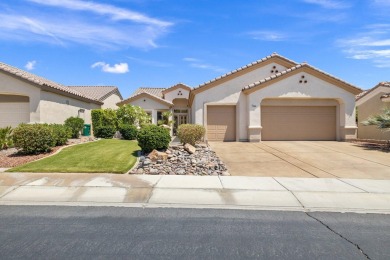 Located in the best 55+ community in the valley, Sun City Palm on Mountain Vista Golf Course At Sun City Palm Desert in California - for sale on GolfHomes.com, golf home, golf lot