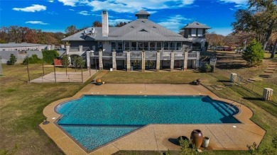 Build your dream home in this gated, resort-style community just on Pinnacle Golf and Boat Club in Texas - for sale on GolfHomes.com, golf home, golf lot