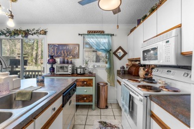 Welcome to Williamsburg Landing, a charming 2-bedroom, 1.5-bath on Cane Patch Driving Range in South Carolina - for sale on GolfHomes.com, golf home, golf lot