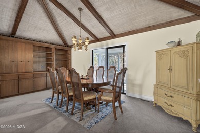 Beautiful all-brick home on the 2nd fairway! This 3-bedroom on Canongate At Healy Point Country Club in Georgia - for sale on GolfHomes.com, golf home, golf lot