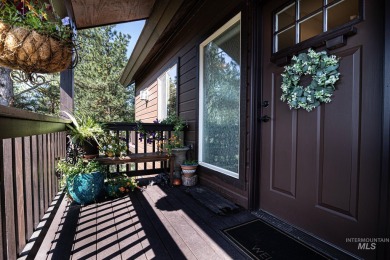 Charming Meadowcreek fully furnished home featuring three on Meadowcreek Golf Resort in Idaho - for sale on GolfHomes.com, golf home, golf lot